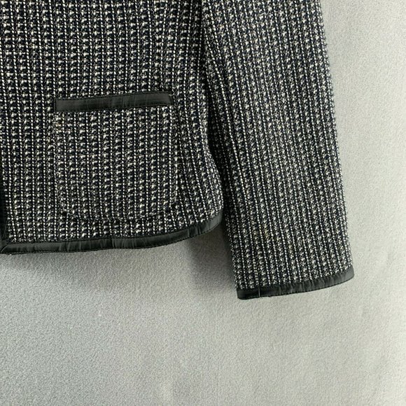 Banana Republic Black and White Tweed Blazer - Picture 6 of 12